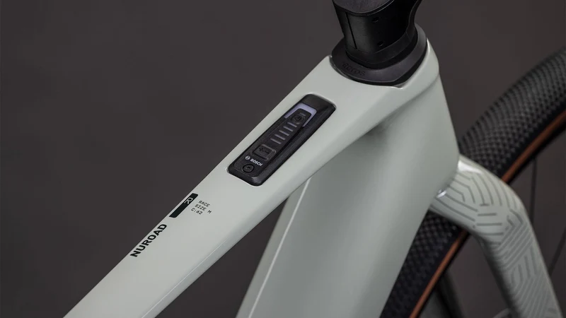 CUBE Nuroad Hybrid C:62 Race 400X reedbeige´n´black