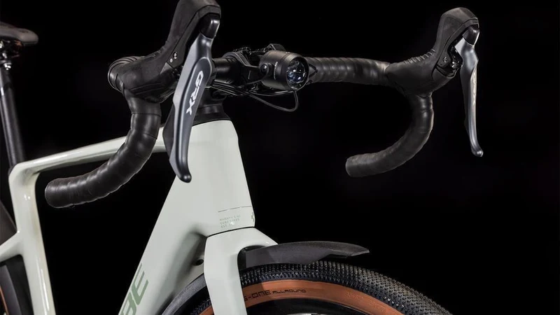 CUBE Nuroad Hybrid C:62 Race FE desertstone´n´green