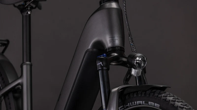 CUBE Nuride Hybrid Performance 600 slapgrey´n´black