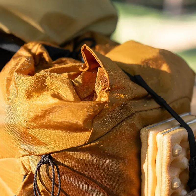 Outdoor Lightweight Hiking Backpack-25L