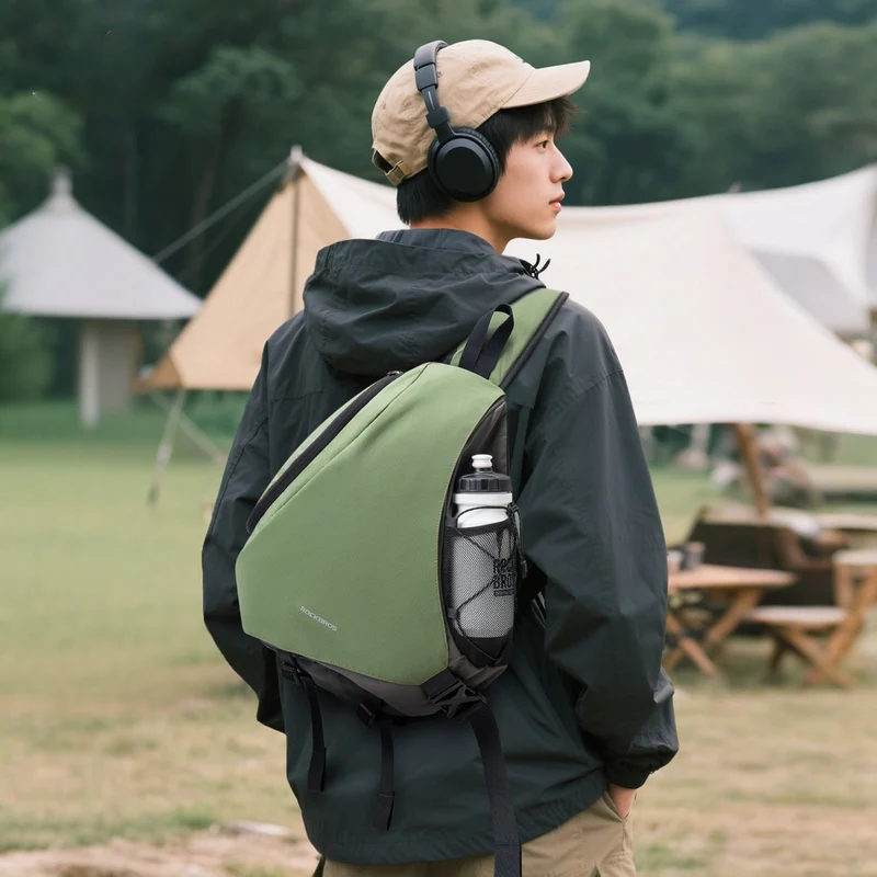 Archery Outdoor Crossbody Bag - 11.5L