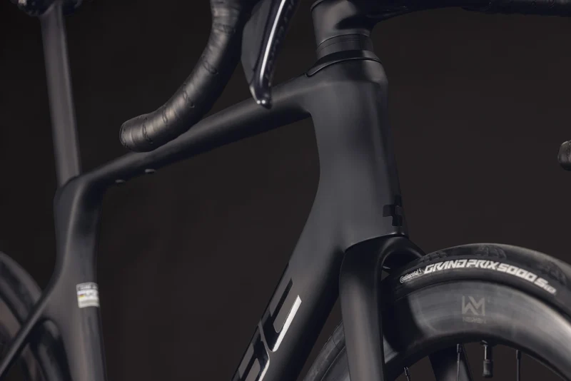 Cube Agree C:62 Pro carbon´n´black 2027
