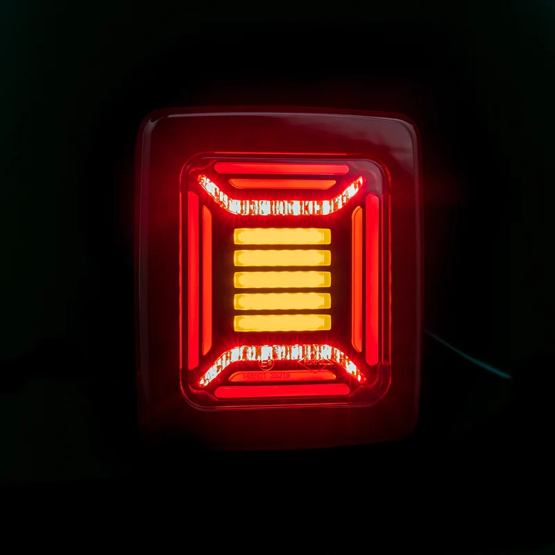 Horpol Cube Blockleuchte mit Brems-, Rück- und Blinklicht
