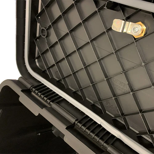 Daken Werkzeugkasten für Anhänger / 750 x 300 x 355mm