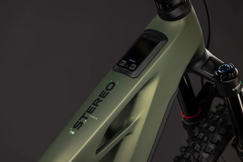 CUBE Stereo Hybrid ONE44 HPC TM 800 reedgreen´n´gills