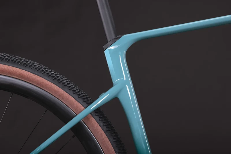 Cube Nuroad C:62 EX surfblue´n´black 2027