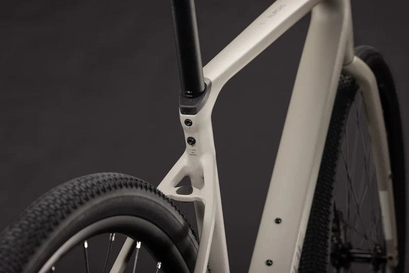 Cube Nuroad EX oatgrey´n´black 2027
