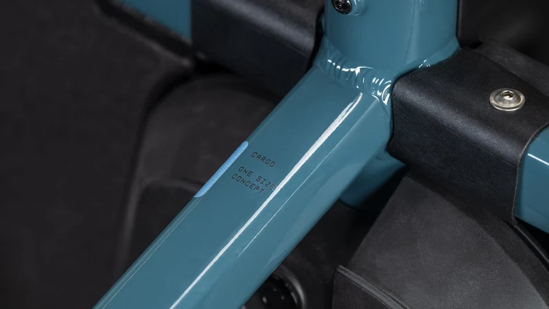 CUBE Cargo Hybrid 800 storm´n´reflex