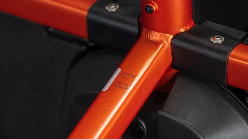 CUBE Cargo Hybrid Comfort SLX 800 rustorange´n´reflex