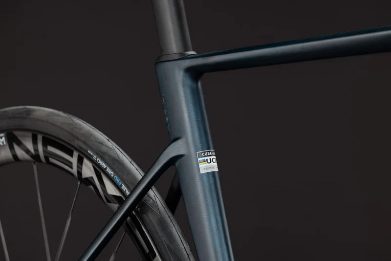 CUBE Litening AIR C:68X SLX liquidblue´n´crisscross