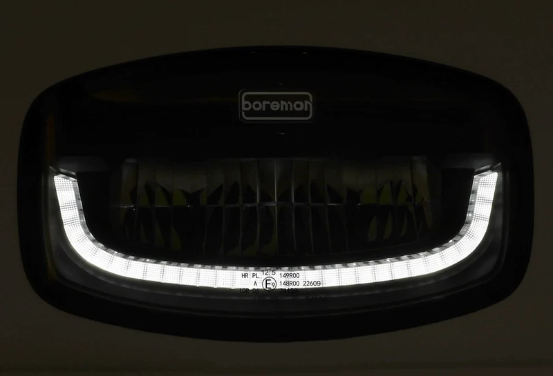 Boreman Phantom Dark LED Jumbo-Fahrscheinwerfer mit gelbem/weißem Positionslicht