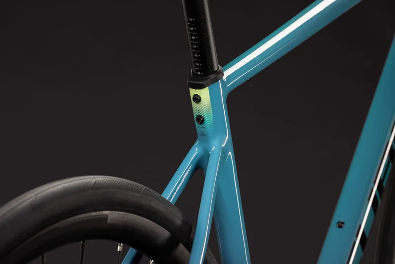 Cube Attain Pro surfblue´n´black 2027