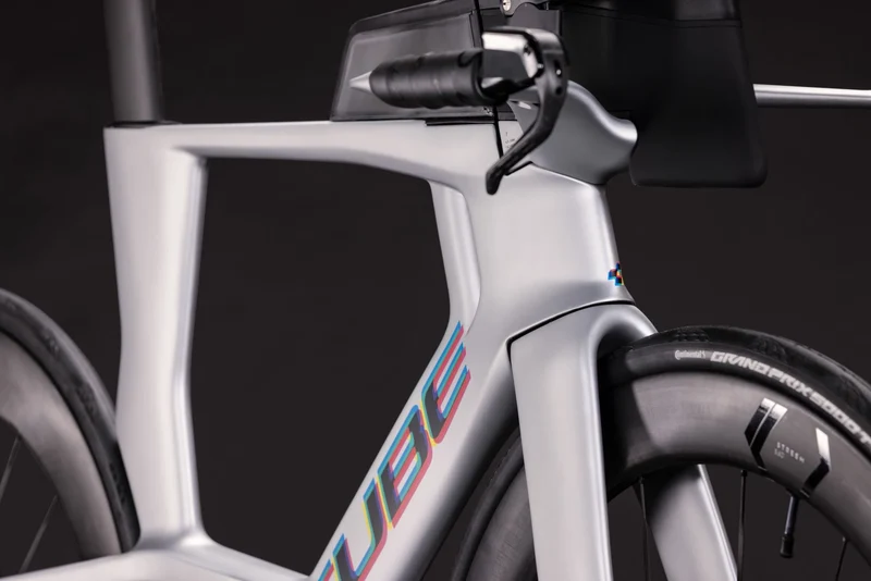 Cube Aerium C:68X SLX spaceship´n´cmyk 2027