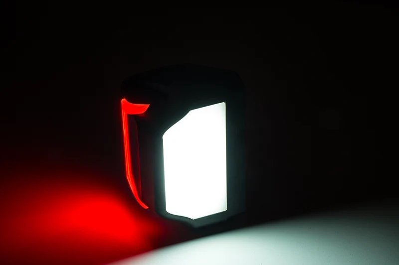 Kennzeichenbeleuchtung mit roter Rücklichtfunktion