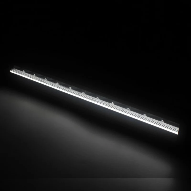 22" LED-Lichtleiste mit weißem DRL-Streifen
