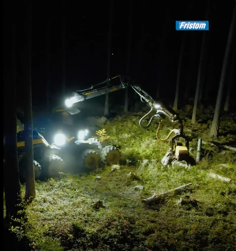 Fristom Ovale LED-Arbeitsscheinwerfer / 6000+ Lumen