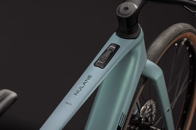 Cube Nulane Hybrid C:62 Race 400X seagrey´n´black 2027
