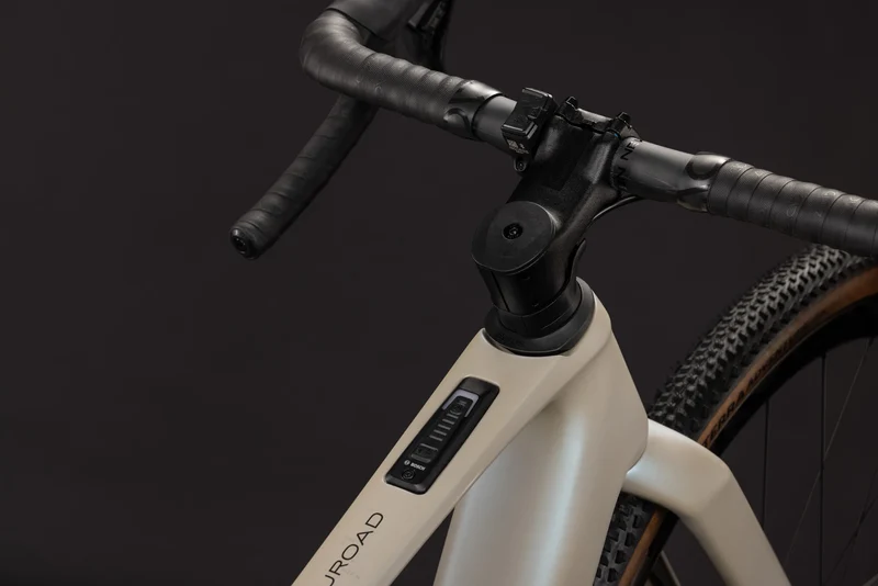 Cube Nuroad Hybrid C:62 SLX 400X glintsand´n´black 2027