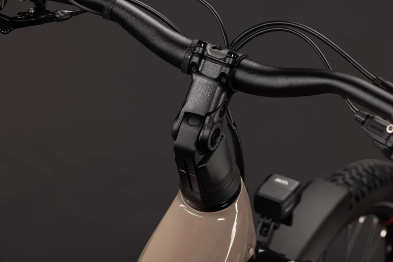 Cube Nuride Hybrid Pro 800 cappuccino´n´black Trapeze 2027