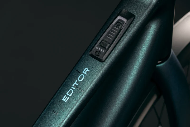 Cube Editor Hybrid SLX 400X FE glitterteal´n´black Trapeze 2027