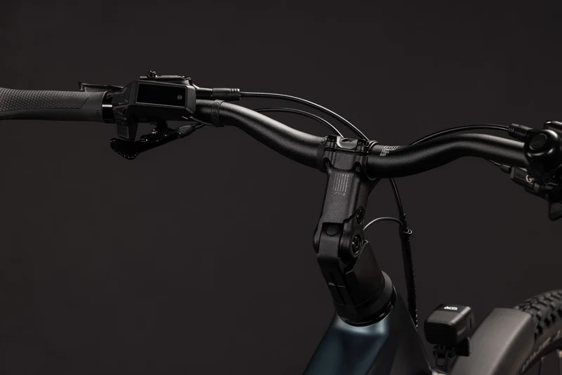 Cube Nuride Hybrid Pro 800 deepteal´n´blue 2027