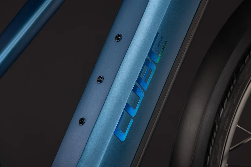 CUBE Kathmandu Hybrid SLX 800 nebula´n´prizm