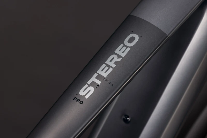 CUBE Stereo Hybrid ONE22 Pro 800 FE slabgrey´n´chrome