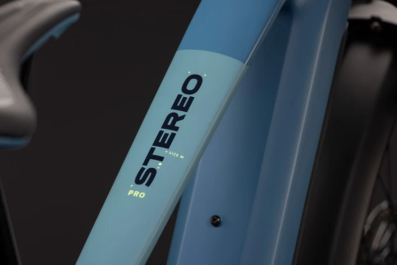 CUBE Stereo Hybrid ONE22 Pro 800 FE bluesapphire´n´blue
