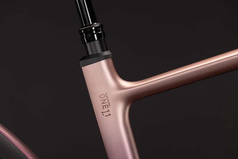 CUBE Nuride Hybrid ONE11 HPC SLX 800 mauve´n´black