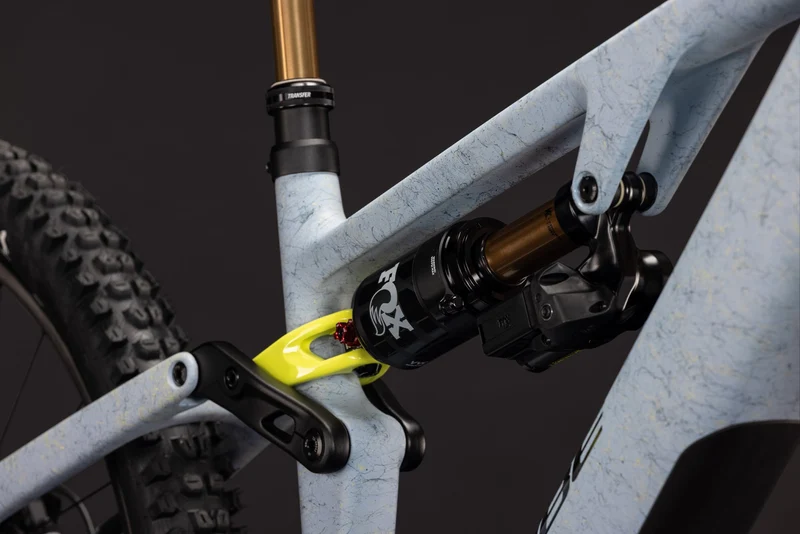 CUBE AMS Hybrid 177 C:62 Super TM 600X artichoke´n´lime
