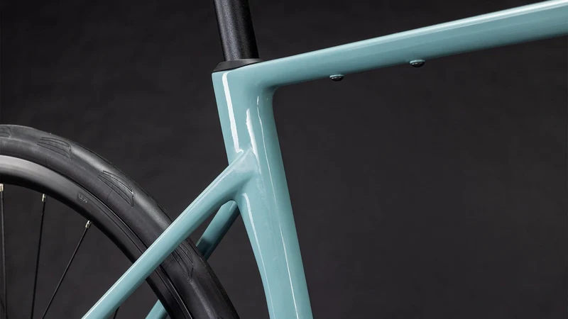 CUBE Attain C:62 Race skylightblue´n´cyan