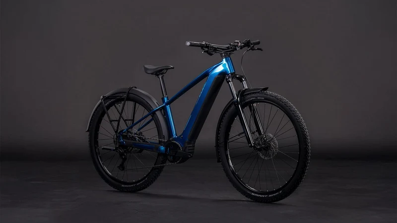 CUBE Reaction Hybrid Performance 600 FE electricblue´n´dazzle