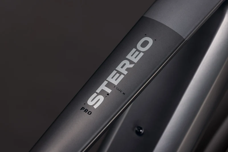 Cube Stereo Hybrid ONE22 Pro 800 FE slabgrey´n´chrome 2027