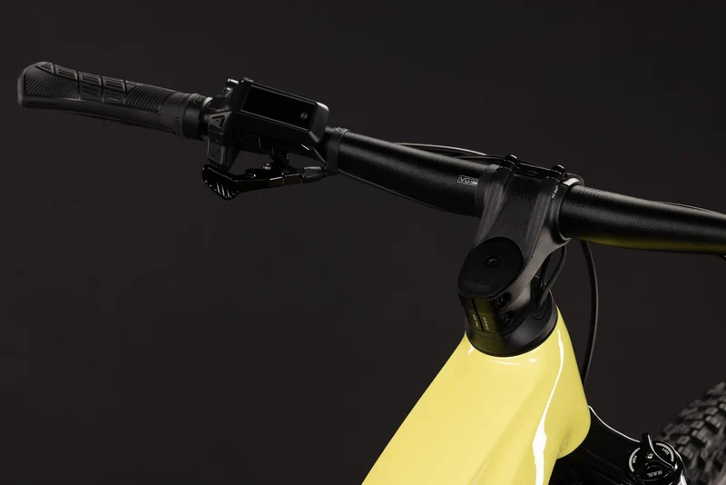Cube Reaction Hybrid Race 800 bananasplit´n´black 2027