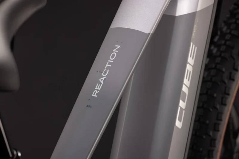 Cube Reaction Hybrid Pro 800 lilacbreeze´n´prizm 2027