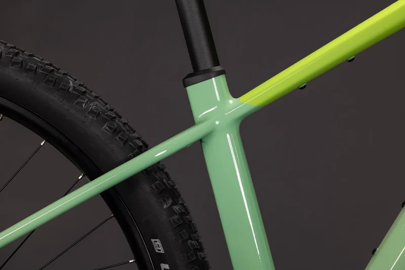 Cube Reaction Hybrid ONE 720 cactus´n´black 2027