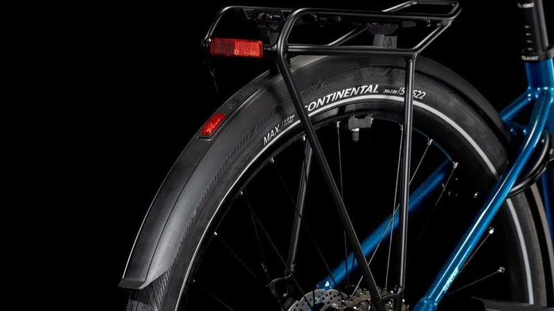CUBE Supreme Hybrid Pro 625 electricblue´n´blue