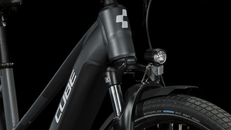 CUBE Touring Hybrid ONE 500 grey´n´white