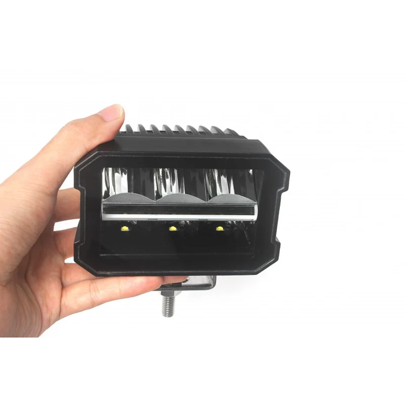 LED-Fernscheinwerfer mit Positionslichtleiste 2200 lm / 4.5"
