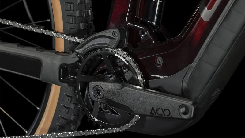 CUBE Stereo Hybrid 140 HPC Race 625 liquidred´n´black