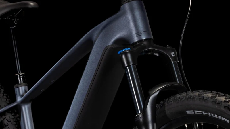 CUBE Reaction Hybrid Pro 800 metallicgrey´n´black
