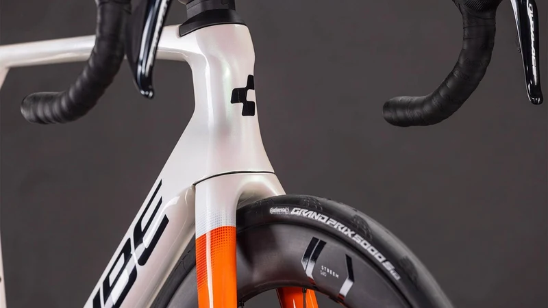 CUBE Litening AERO C:68X SLT teamline