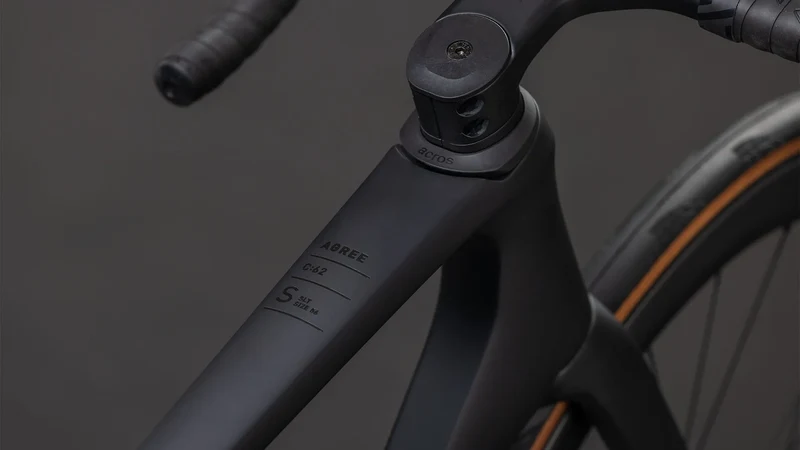 Cube Agree C:62 SLT black´n´black 2026