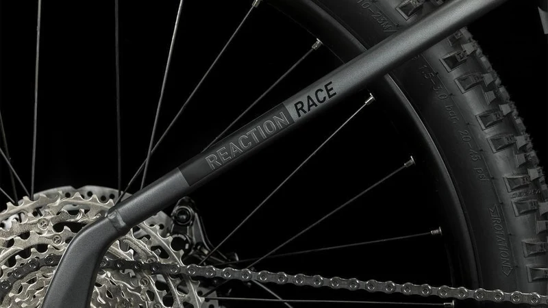 CUBE Reaction Hybrid Race 625 grey´n´metal
