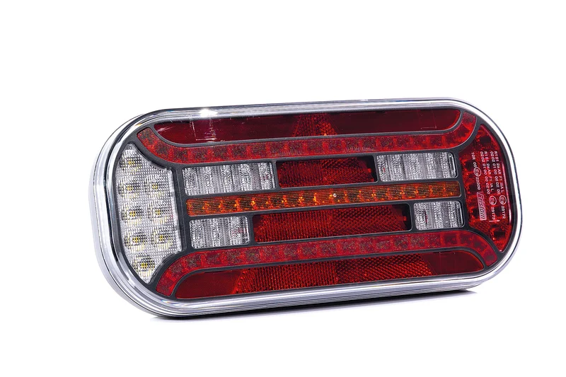 Große LED Anhängerleuchte mit dynamischem Blinker / 7 Funktionen / 300mm