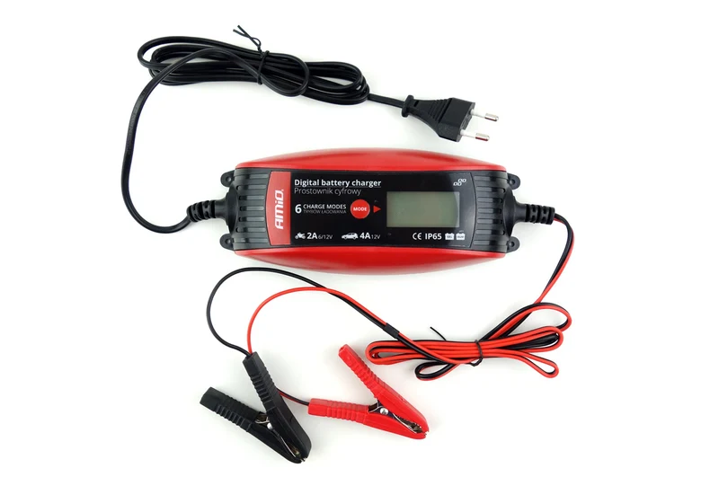 Digitales Batterieladegerät
