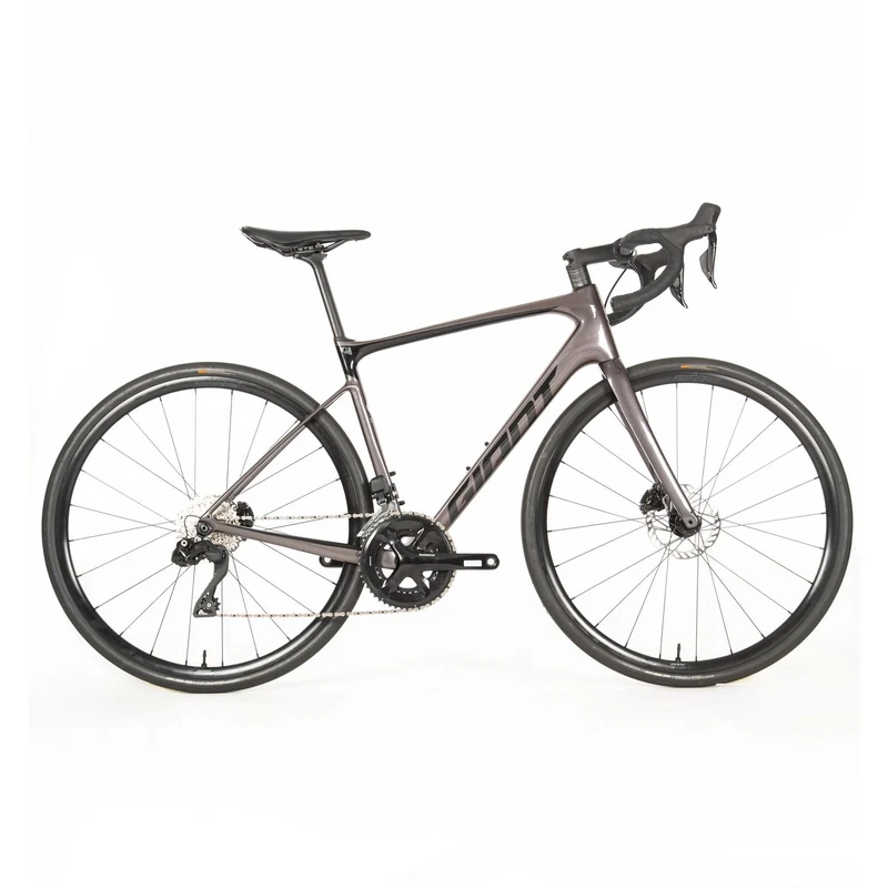 Defy Advanced 1 Carbon Medium 2023 - Approved Used