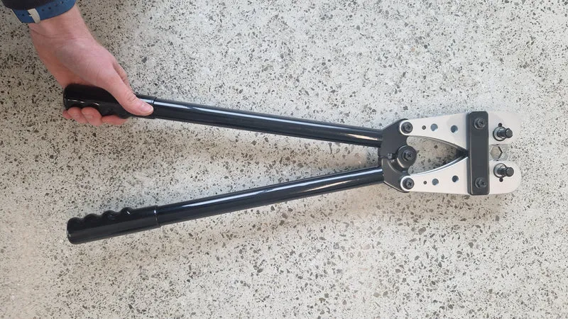 Hochleistungs-Crimpzange für Kupferrohrkabelschuhe / 25-150mm²
