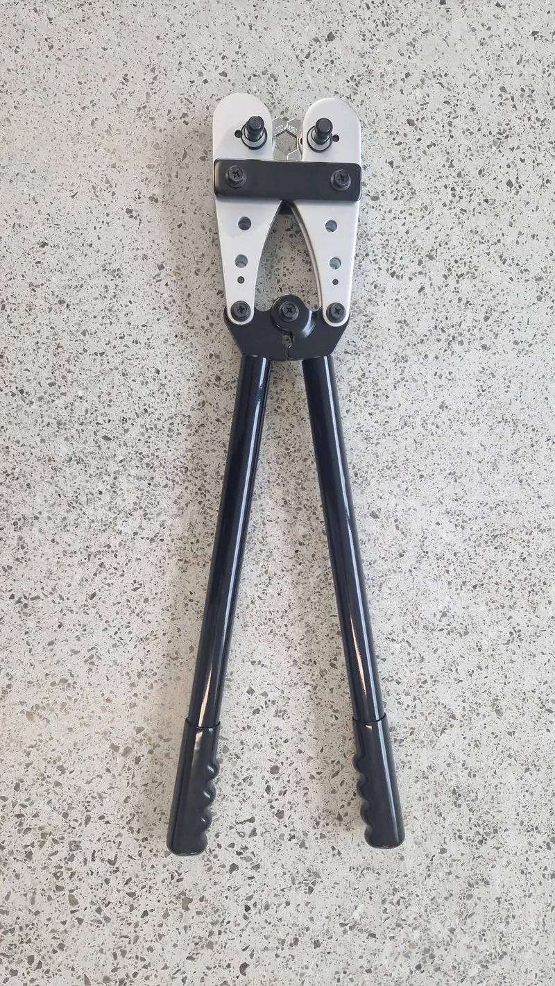 Hochleistungs-Crimpzange für Kupferrohrkabelschuhe / 25-150mm²