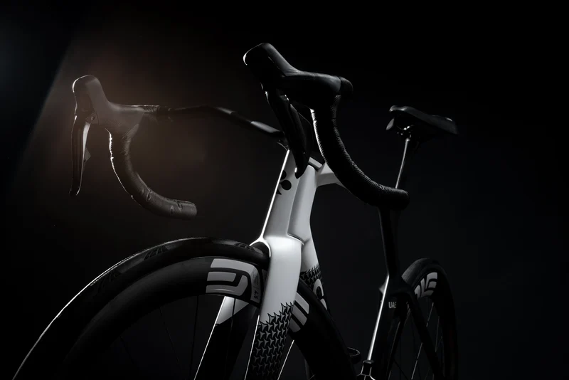 Colnago Y1RS Disc Sram Red AXS E1 black/white 2026